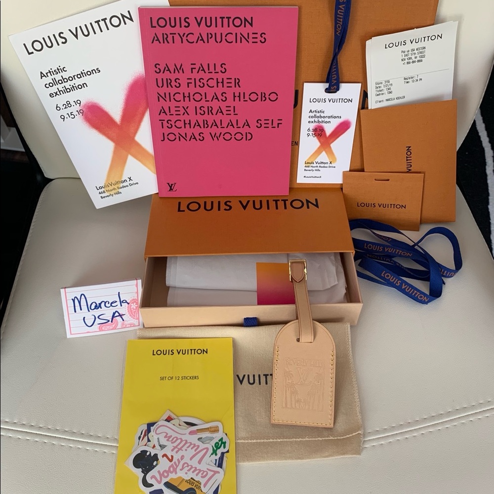 Louis Vuitton Beverly Hills luggage tag!